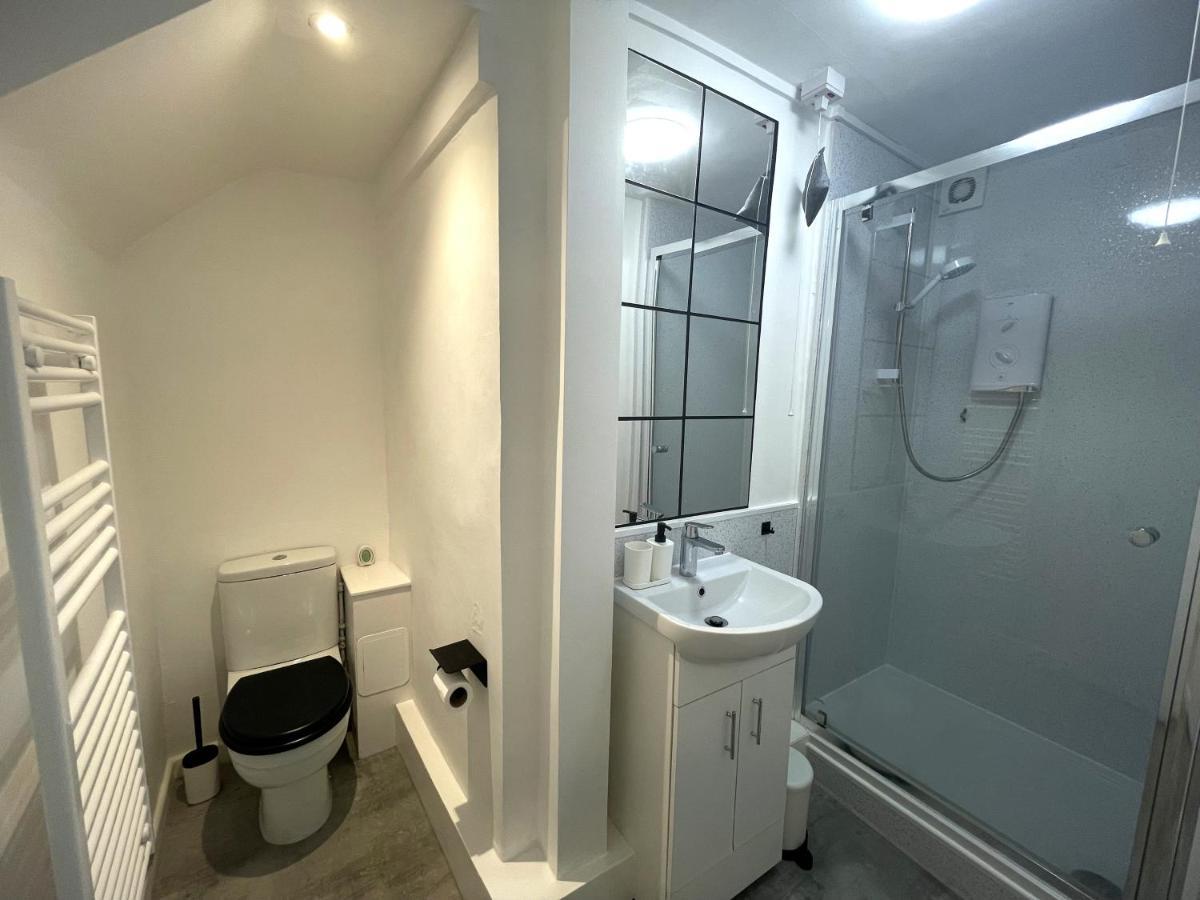 Modern Studio Apartment; 10Min Walk To Town & Quay 埃克塞特 外观 照片